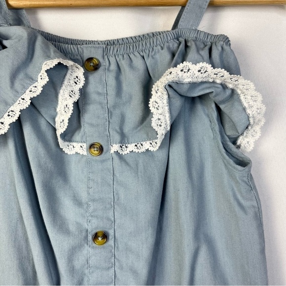 Forever Me Light Blue Denim Lace Ruffle Button Front Short Sleeve L - Picture 3 of 4